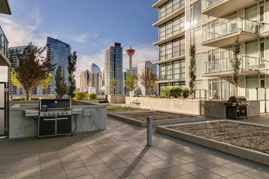 1122 3 Street SE Calgary AB T2G 1H7