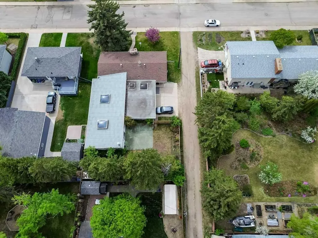 3515 43a Avenue Red Deer AB T4N 3E9
