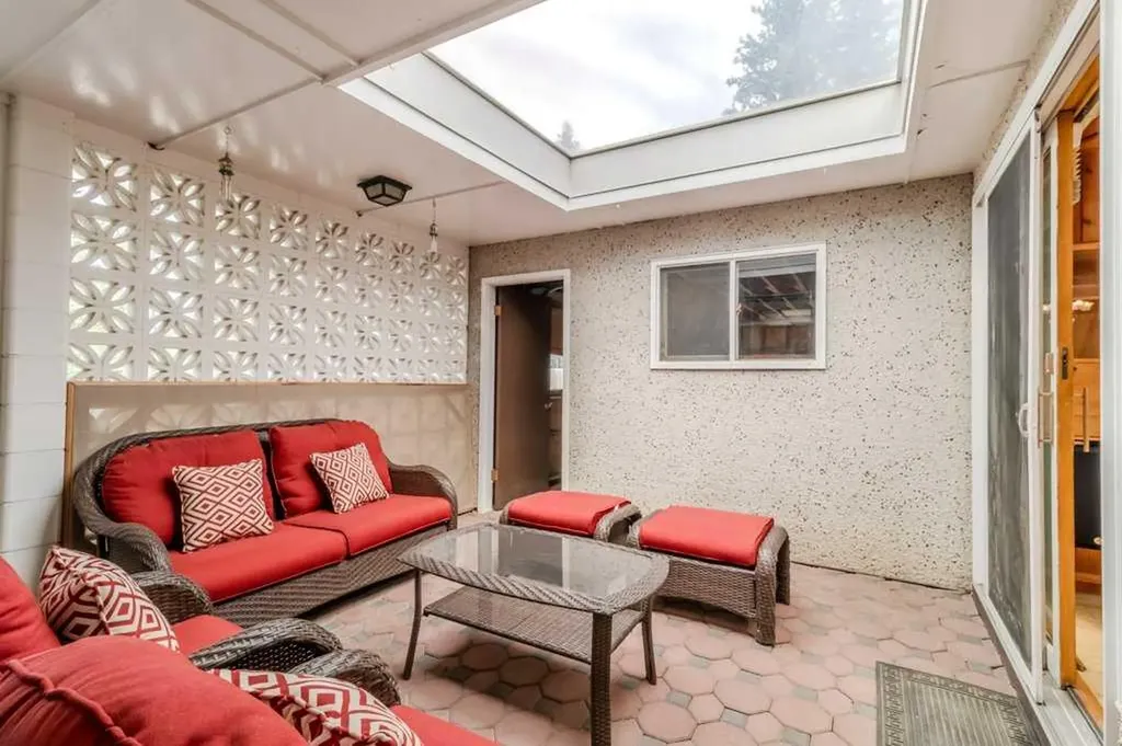 3515 43a Avenue Red Deer AB T4N 3E9