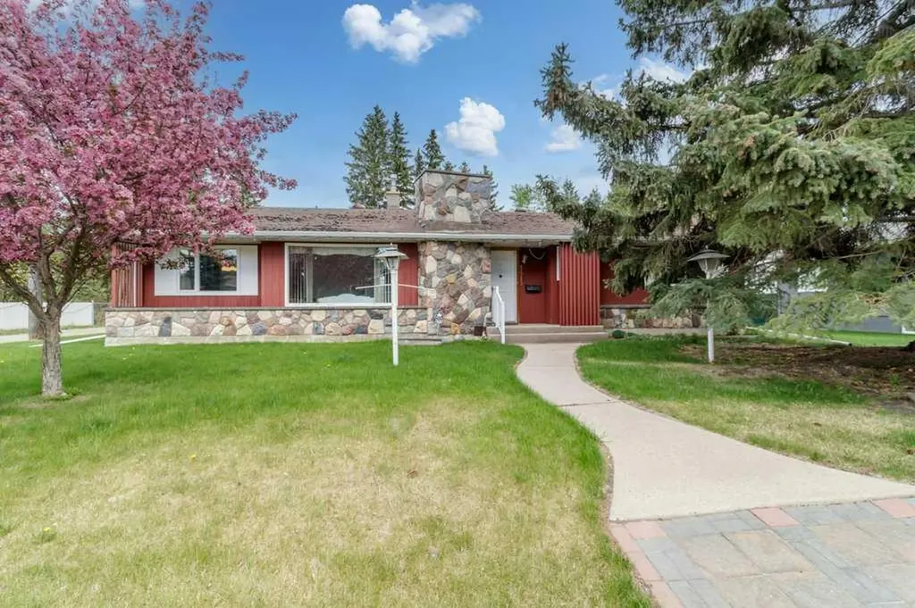 3515 43a Avenue Red Deer AB T4N 3E9