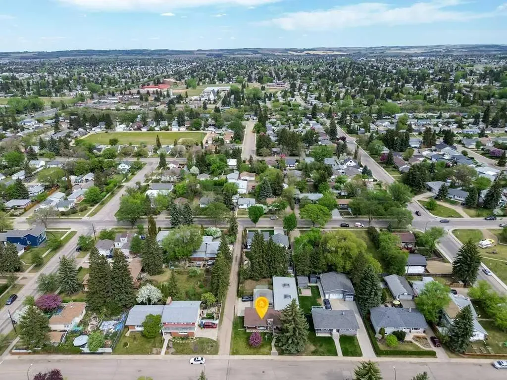 3515 43a Avenue Red Deer AB T4N 3E9