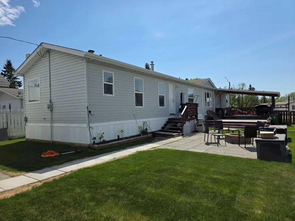 5012 53 Avenue Breton AB T0C 0P0