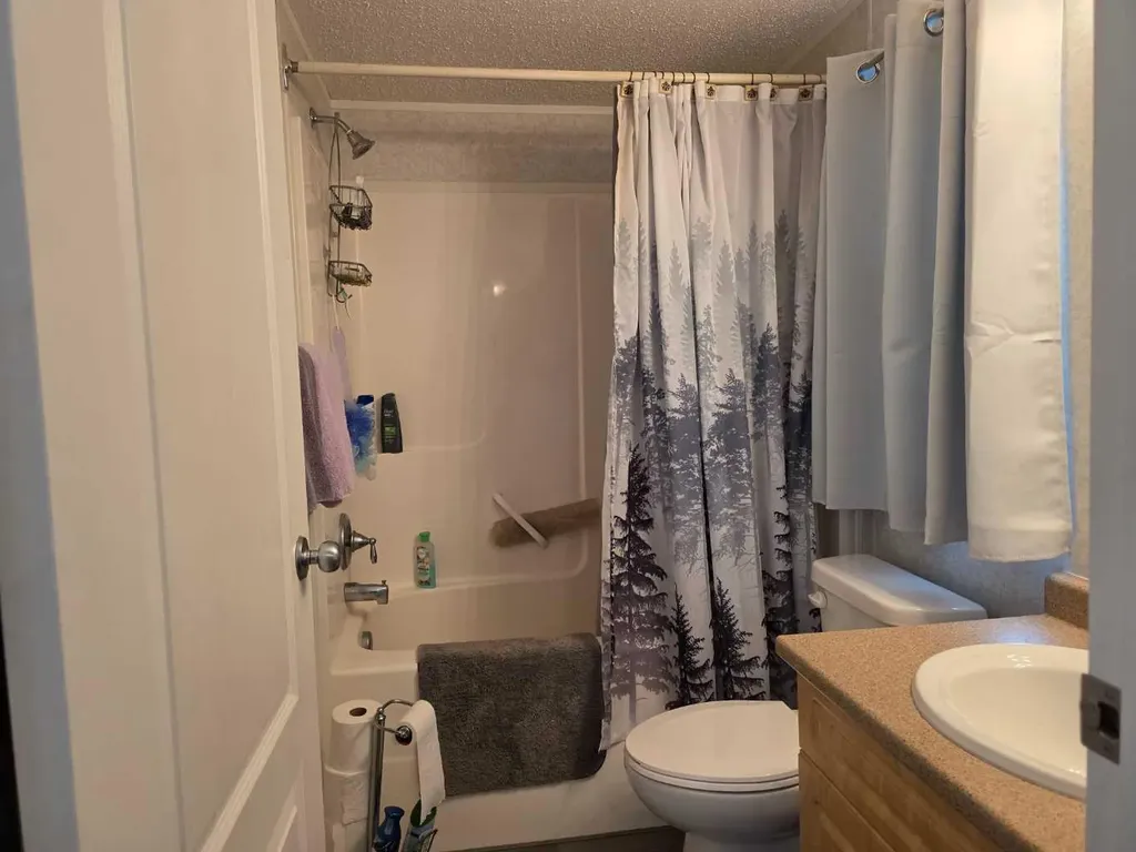 5012 53 Avenue Breton AB T0C 0P0