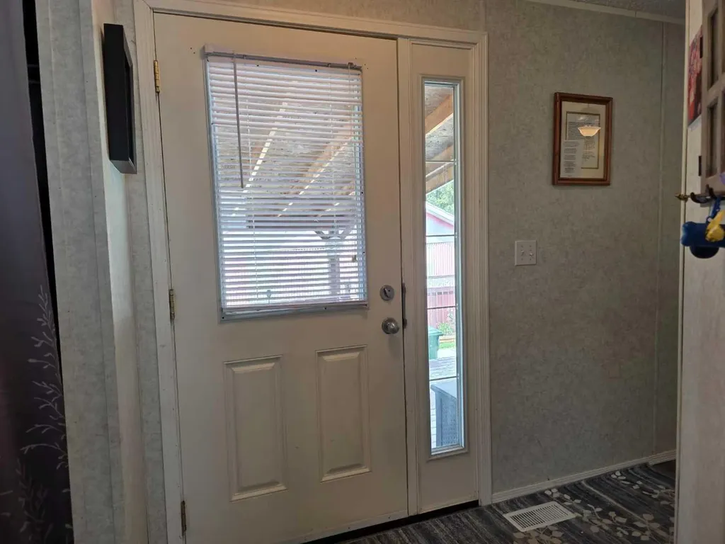 5012 53 Avenue Breton AB T0C 0P0