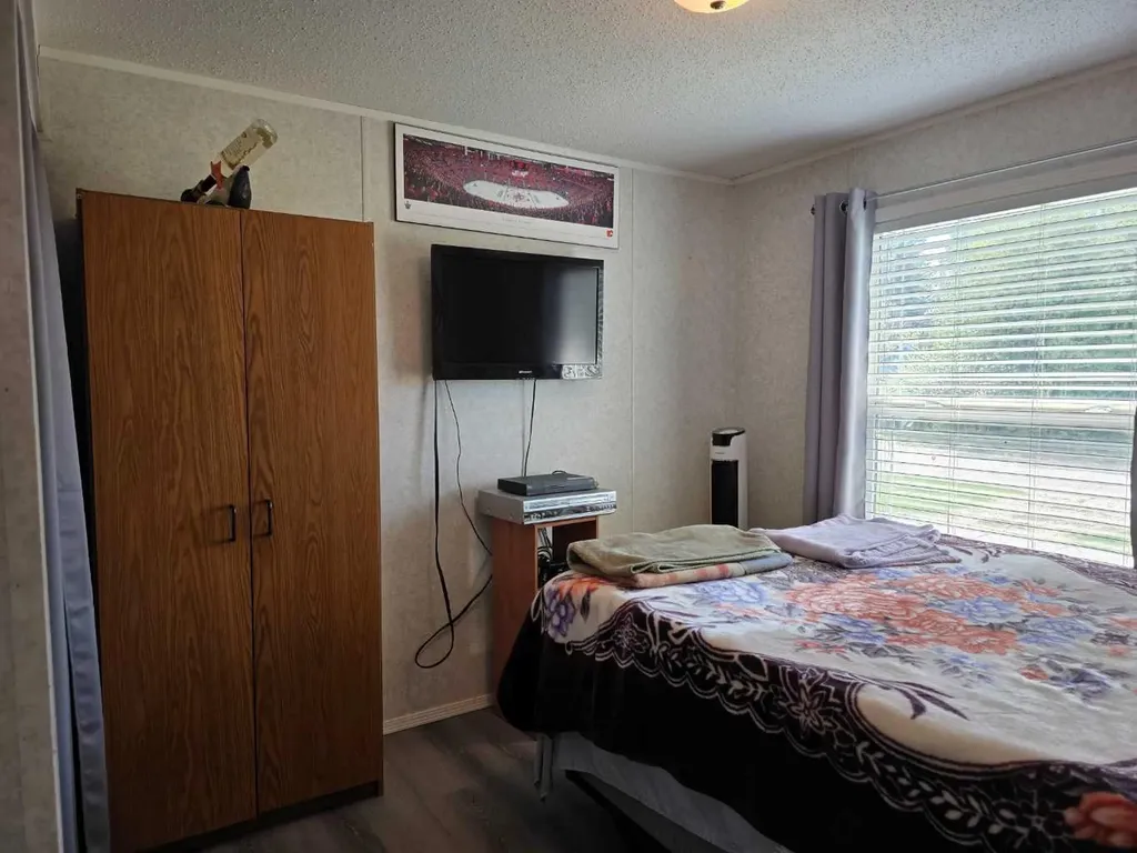 5012 53 Avenue Breton AB T0C 0P0