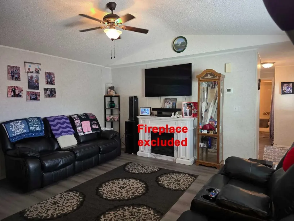 5012 53 Avenue Breton AB T0C 0P0