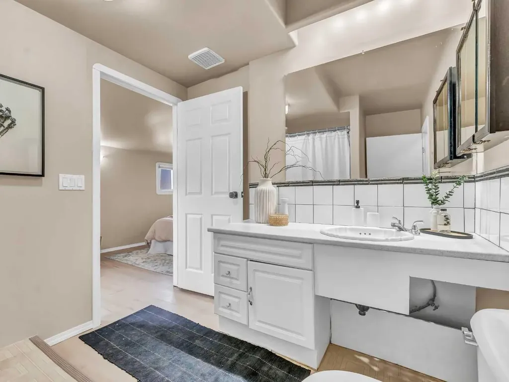 309 1 Street NW Redcliff AB T0J 2P2