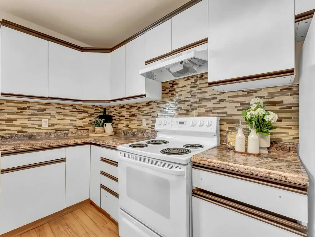 309 1 Street NW Redcliff AB T0J 2P2