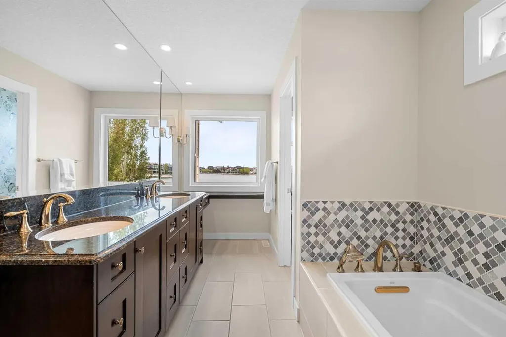 54 Auburn Sound Place SE Calgary AB T3M 0G1