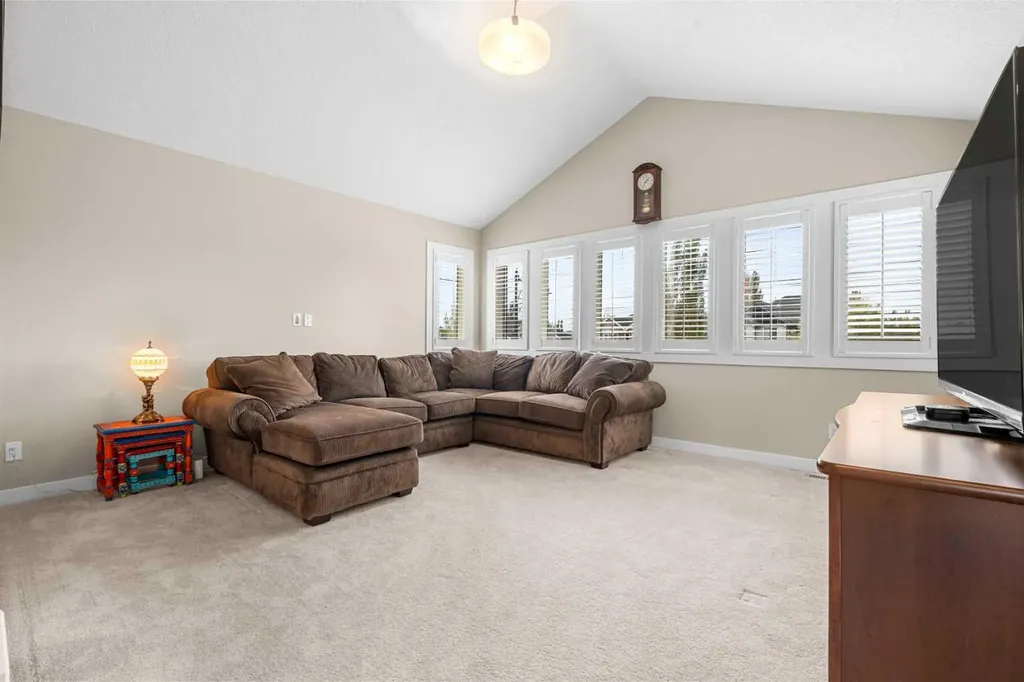 54 Auburn Sound Place SE Calgary AB T3M 0G1