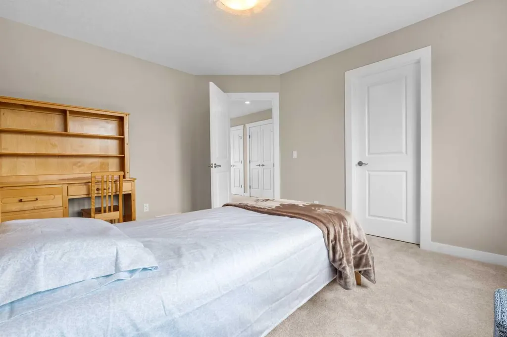 54 Auburn Sound Place SE Calgary AB T3M 0G1