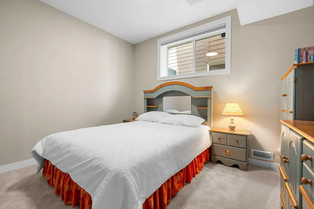54 Auburn Sound Place SE Calgary AB T3M 0G1
