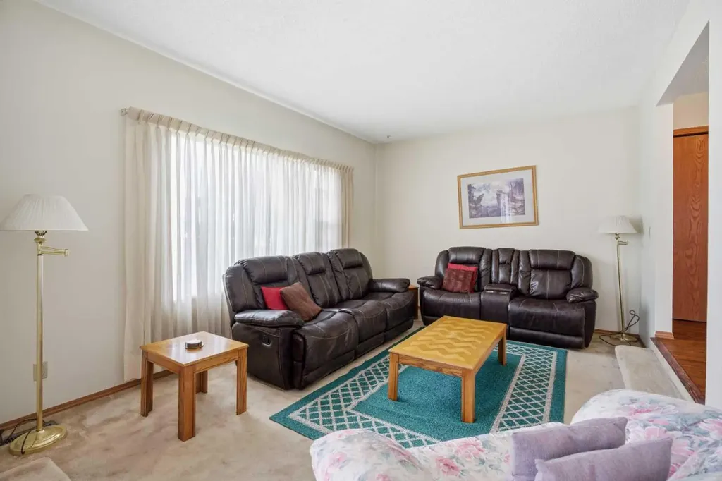56 Whitworth Place NE Calgary AB T1Y 6C3