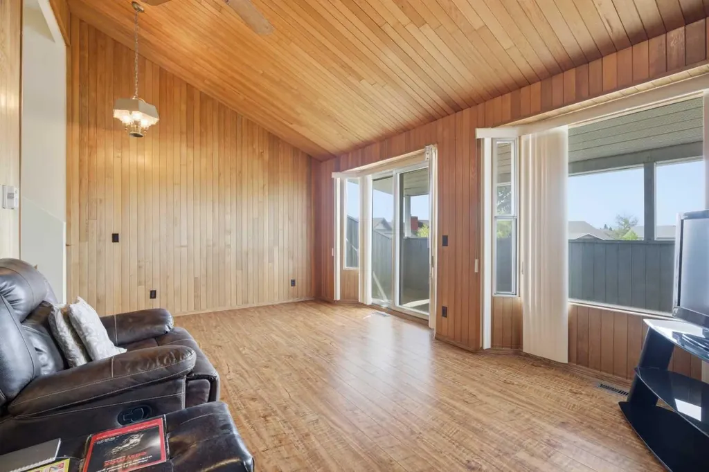 56 Whitworth Place NE Calgary AB T1Y 6C3