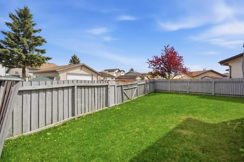 56 Whitworth Place NE Calgary AB T1Y 6C3