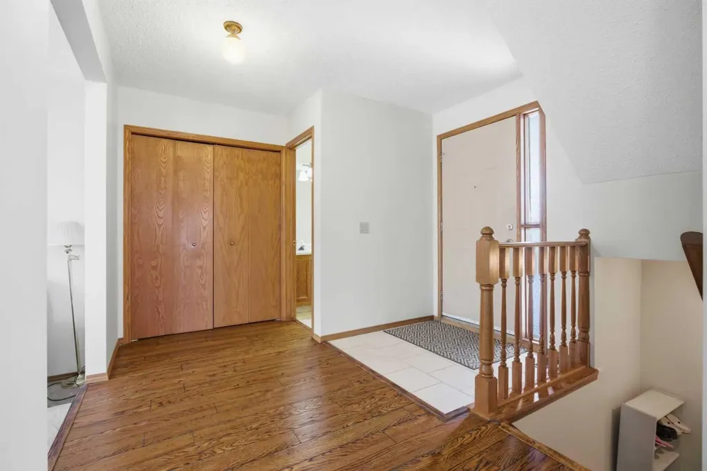 56 Whitworth Place NE Calgary AB T1Y 6C3