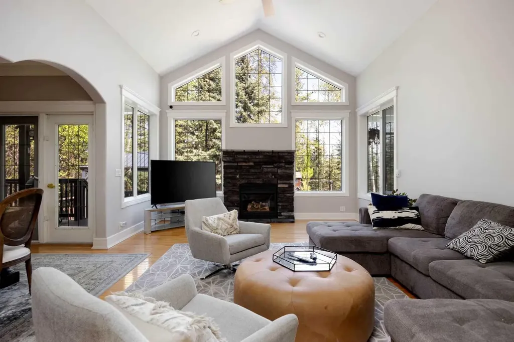 164 Wood Buffalo Way Fort Mcmurray AB T9K 1W5