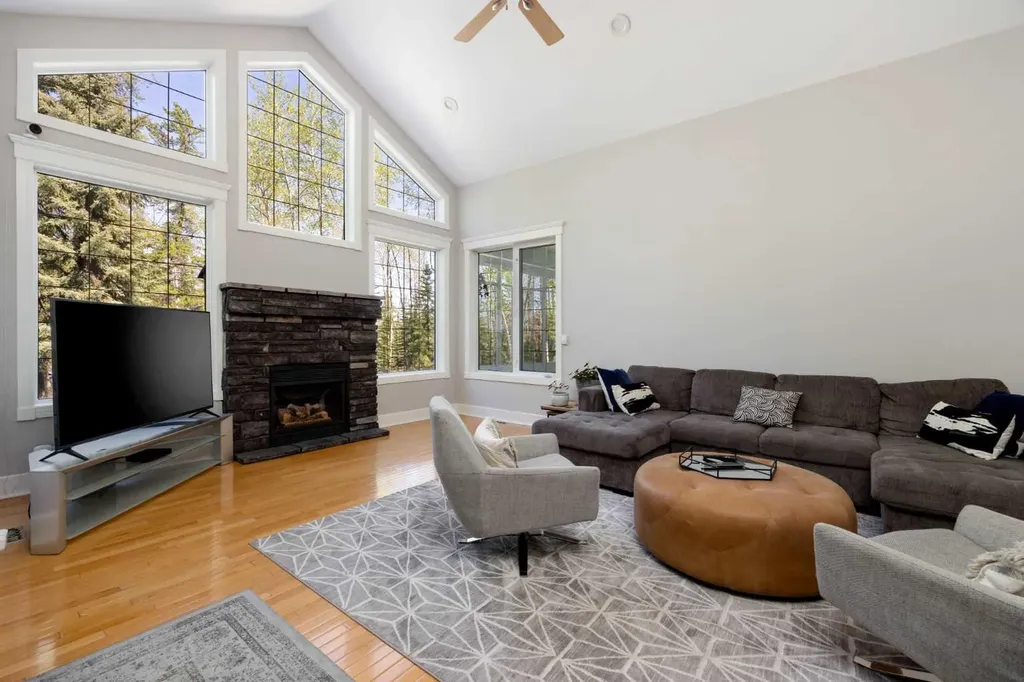164 Wood Buffalo Way Fort Mcmurray AB T9K 1W5