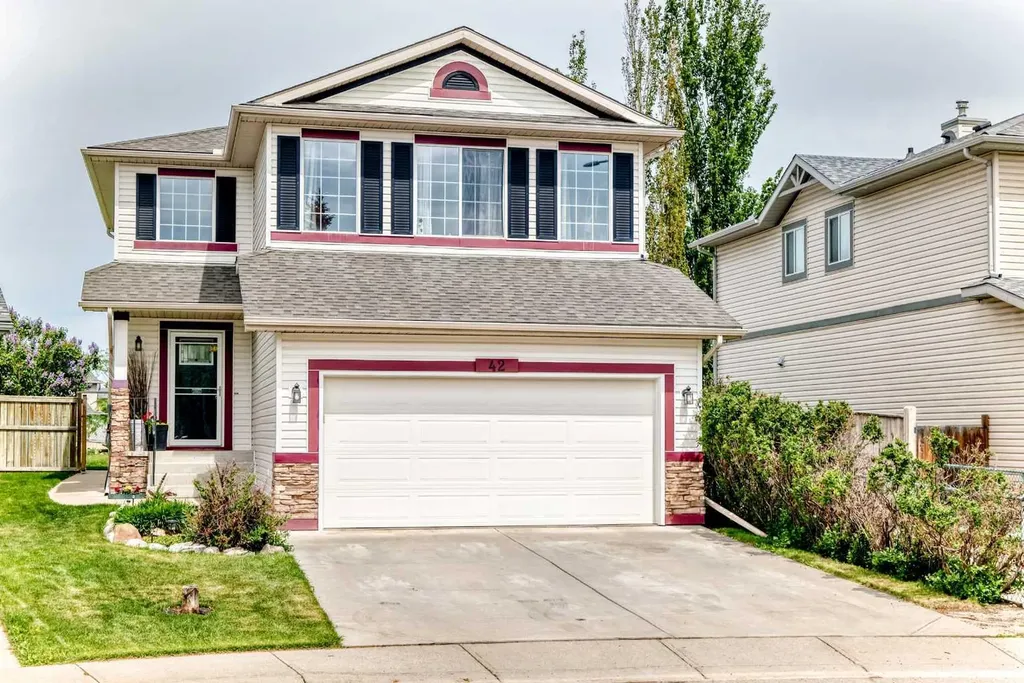 42 Chapalina Park Crescent SE Calgary AB T2X 3S2