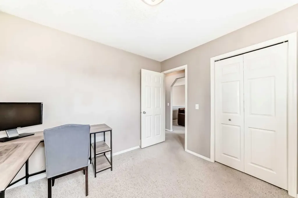 42 Chapalina Park Crescent SE Calgary AB T2X 3S2
