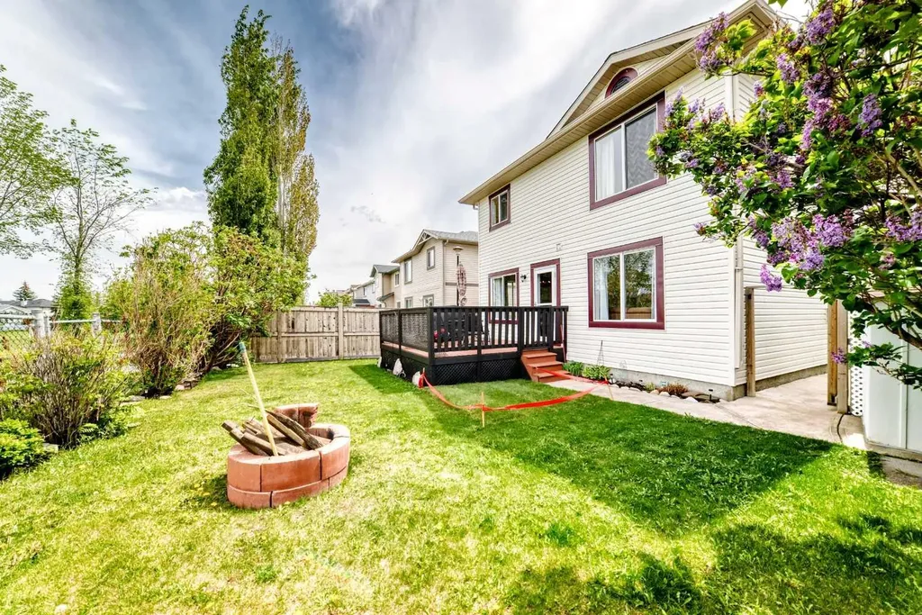 42 Chapalina Park Crescent SE Calgary AB T2X 3S2