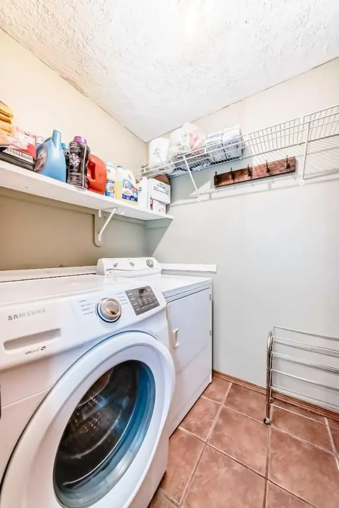 49 Applewood Court SE Calgary AB T2A 7P7
