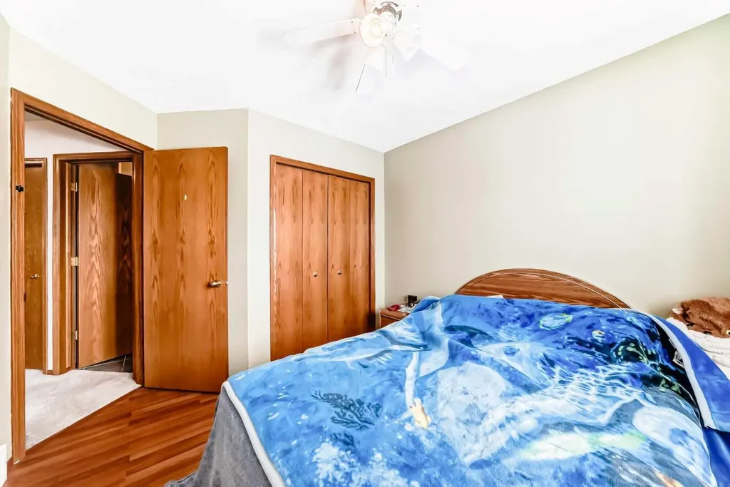 49 Applewood Court SE Calgary AB T2A 7P7