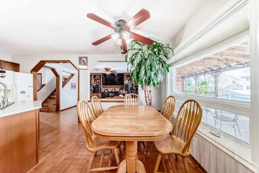 49 Applewood Court SE Calgary AB T2A 7P7