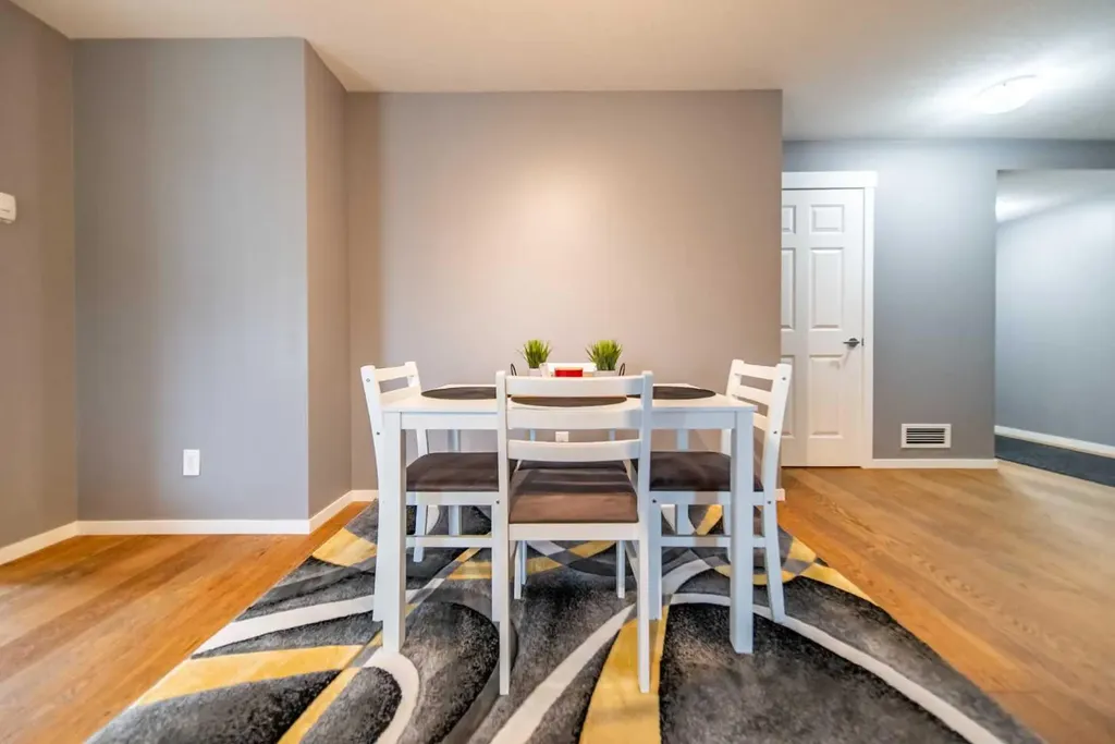 99 Copperstone Park SE Calgary AB T2Z 5C9