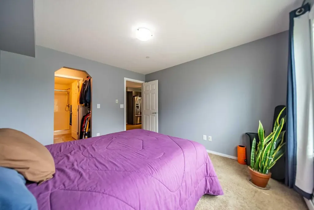 99 Copperstone Park SE Calgary AB T2Z 5C9