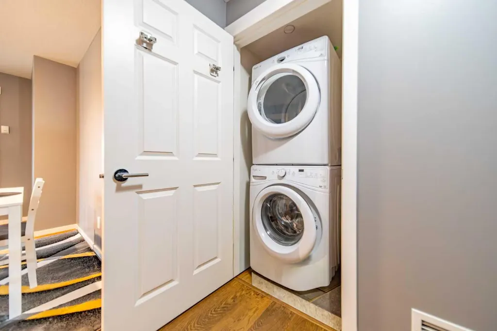 99 Copperstone Park SE Calgary AB T2Z 5C9