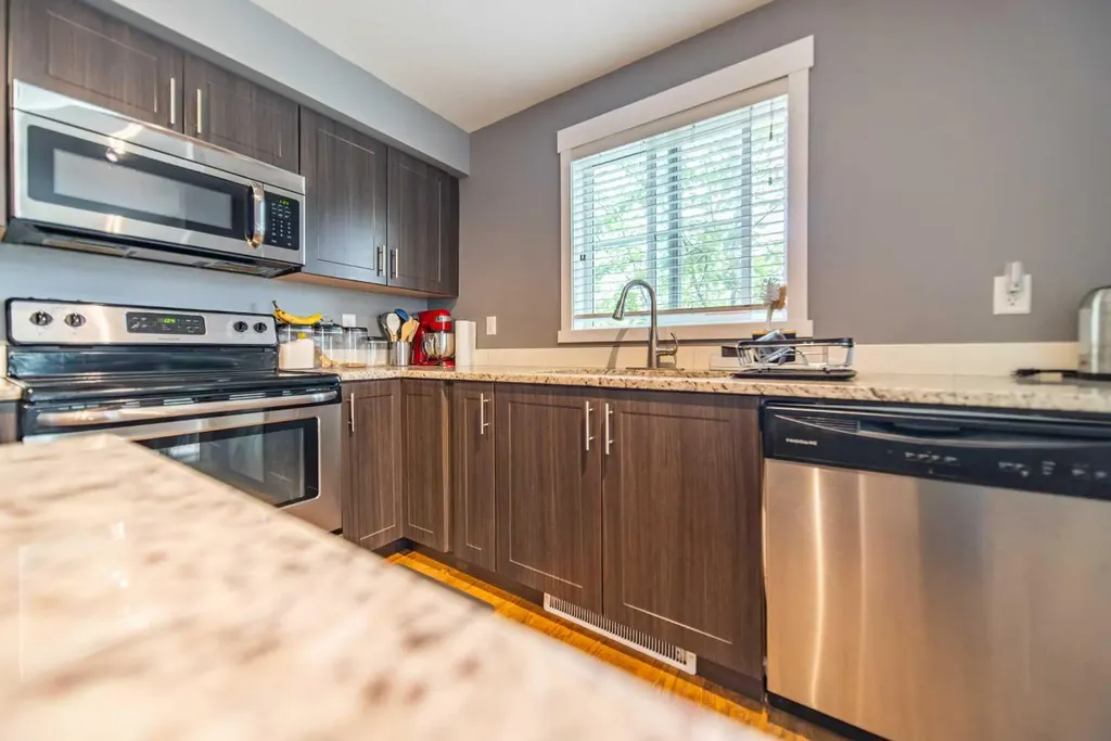 99 Copperstone Park SE Calgary AB T2Z 5C9
