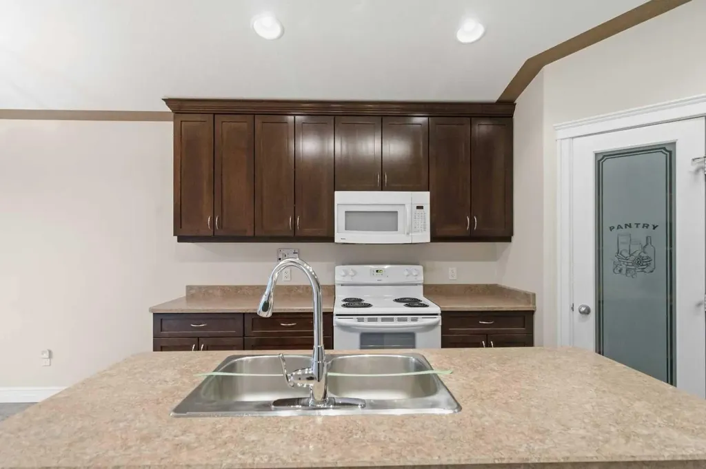 245 Elm Street Fort Mcmurray AB T9K 0K2