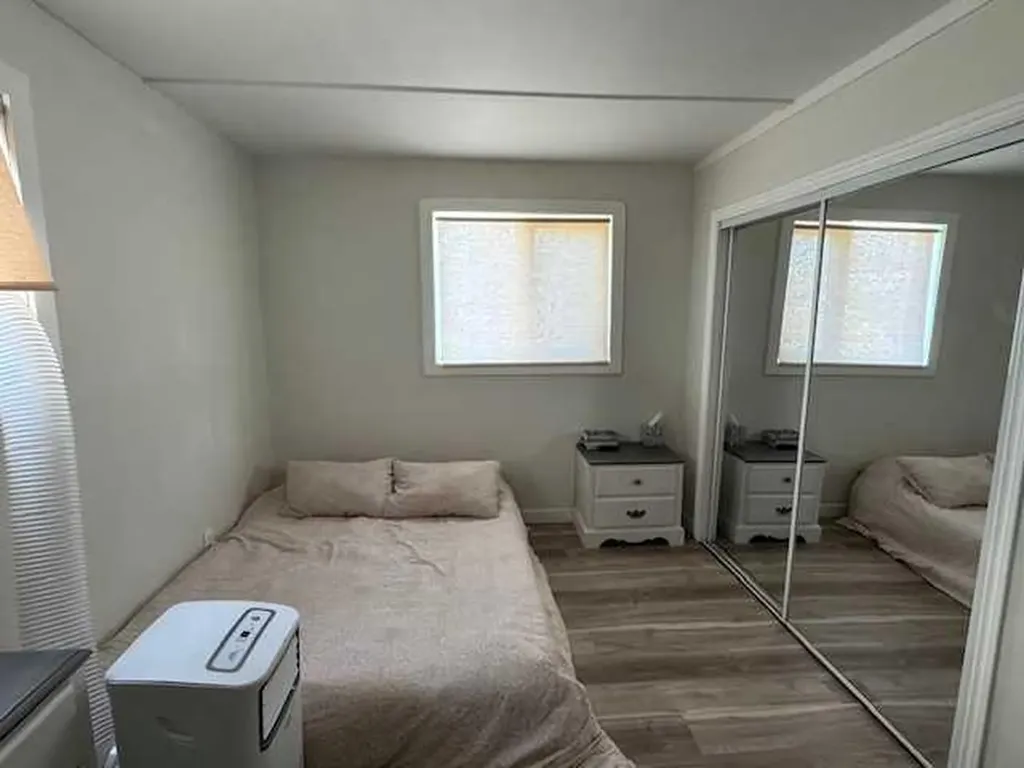 208 1 Street W Lashburn SK S0M 1M0