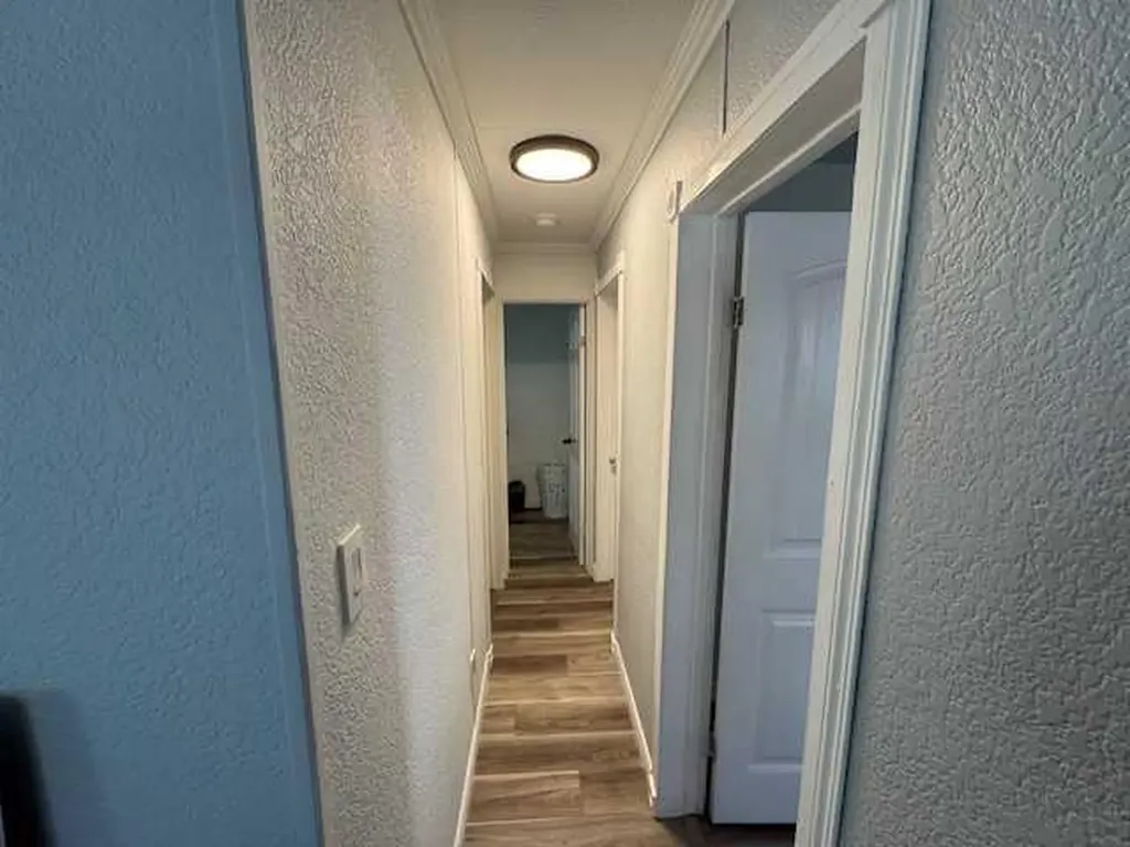 208 1 Street W Lashburn SK S0M 1M0