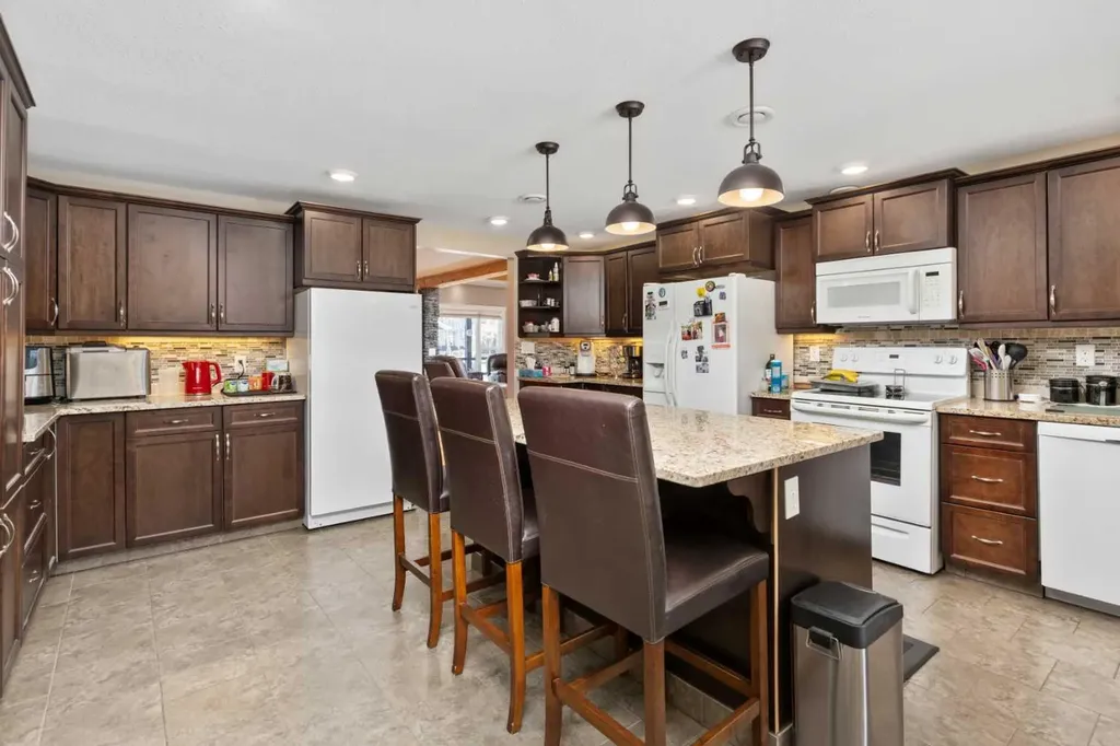 21045 480 Township Rural Camrose County AB T0B 0G0