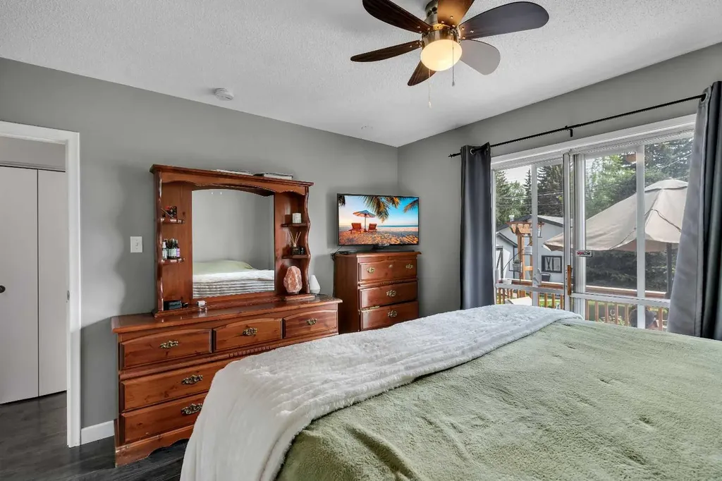 249 Acadia Drive SE Calgary AB T2J 0A6