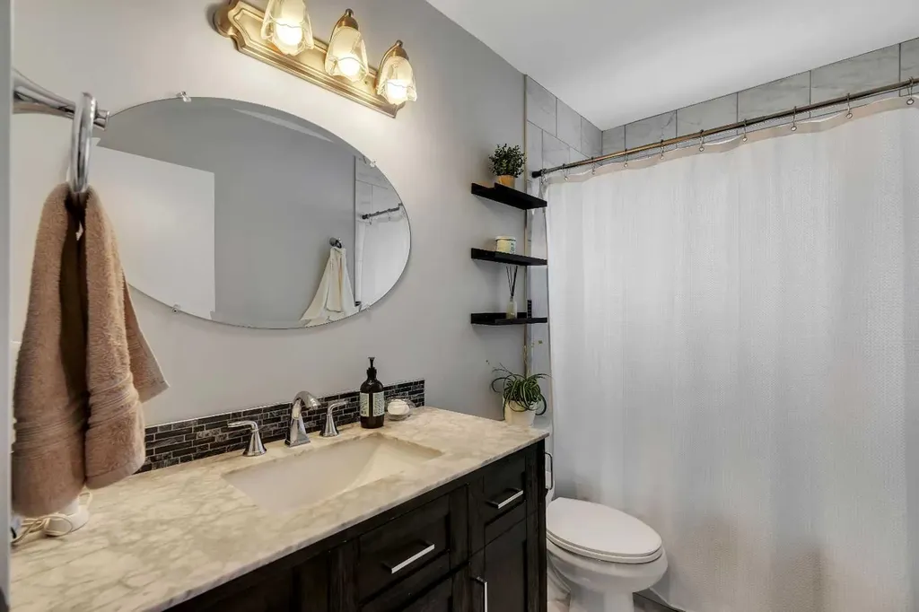 249 Acadia Drive SE Calgary AB T2J 0A6