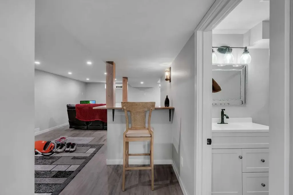 249 Acadia Drive SE Calgary AB T2J 0A6
