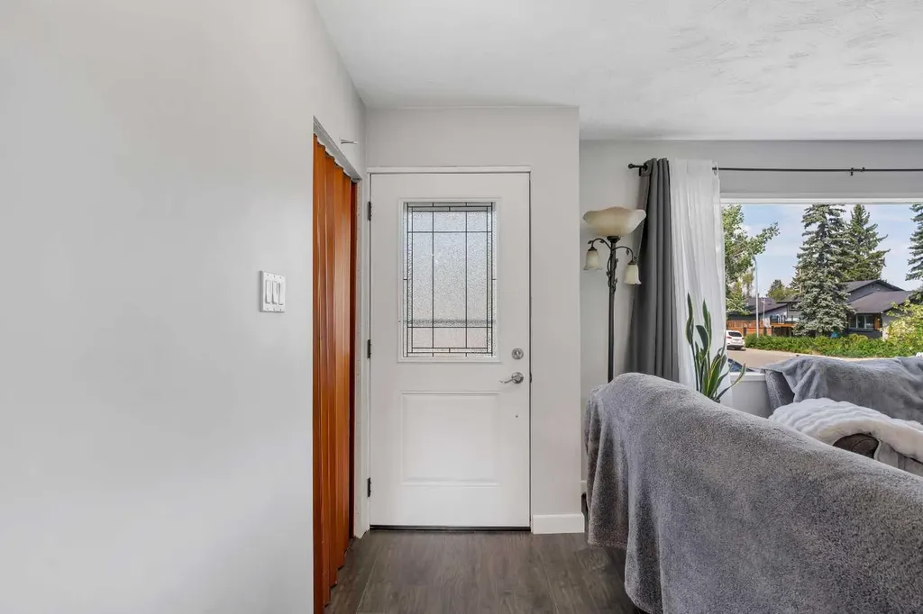 249 Acadia Drive SE Calgary AB T2J 0A6