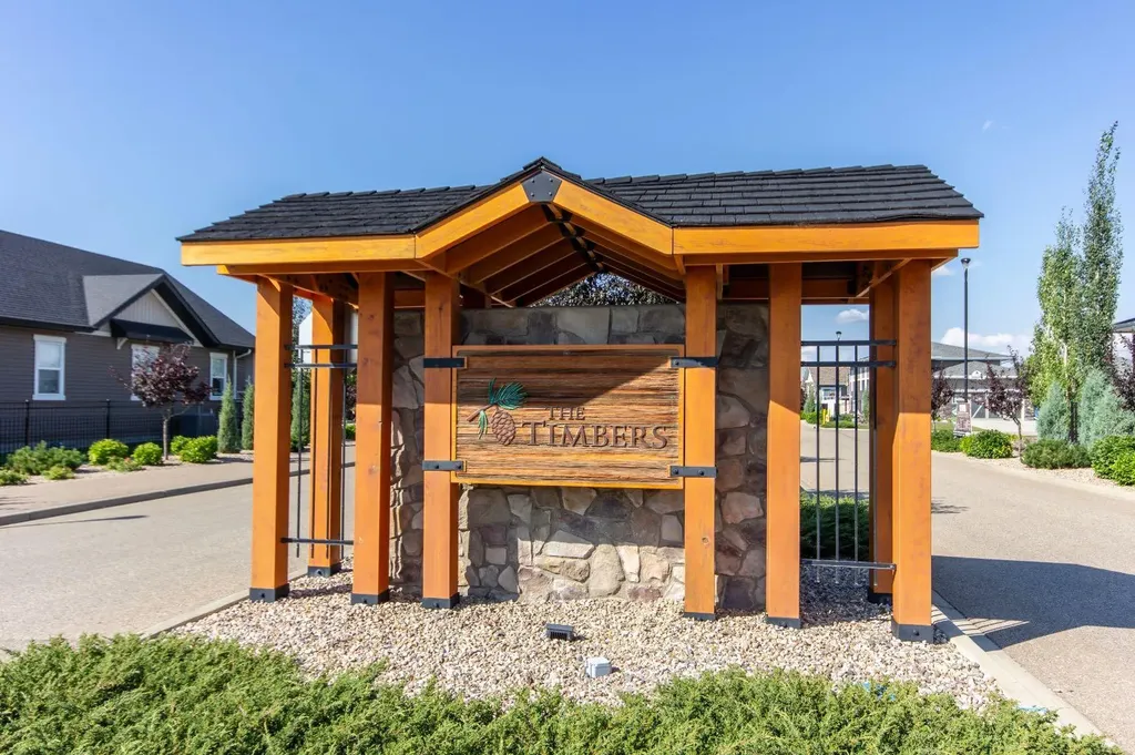 14 Tindale Place Red Deer AB T4P 0T8