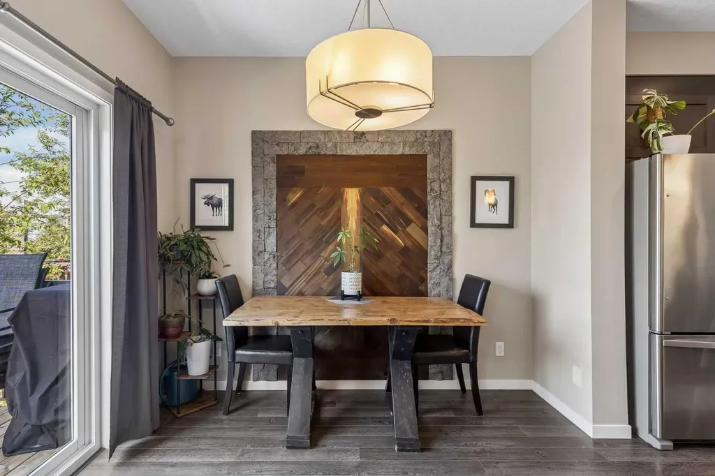 213 Copperpond Villas SE Calgary AB T2Z 5B9