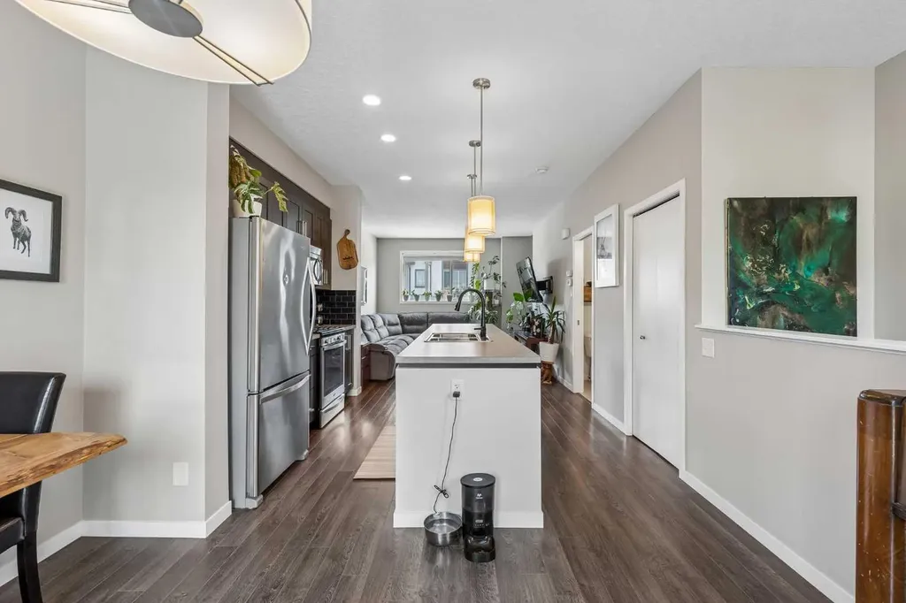 213 Copperpond Villas SE Calgary AB T2Z 5B9