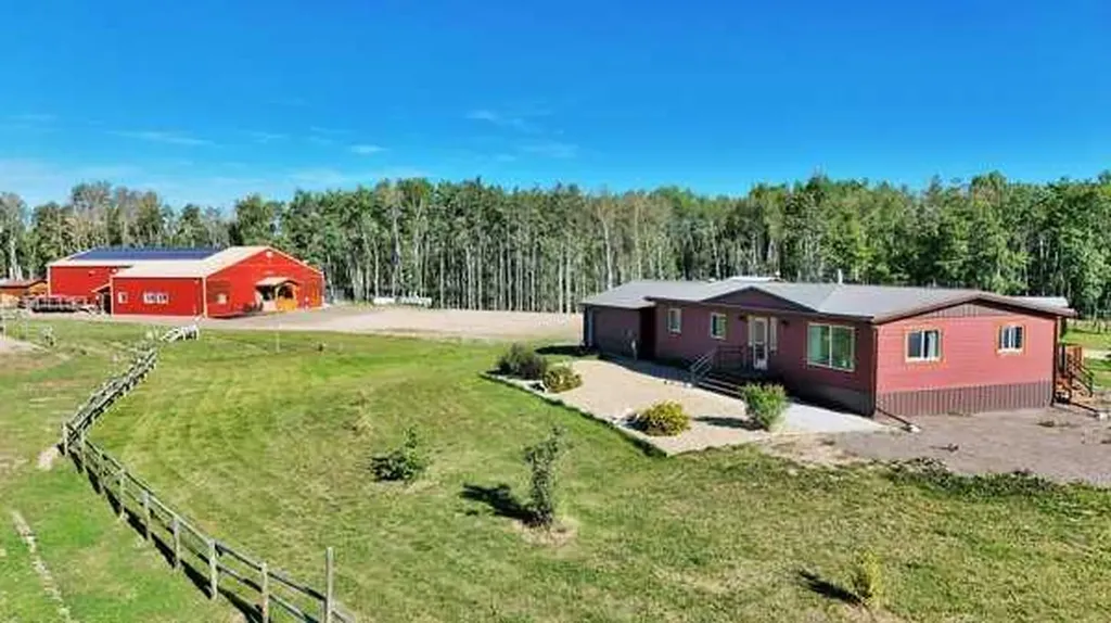 353022 Range Road 4-3 Rural Clearwater County AB T0M0M0