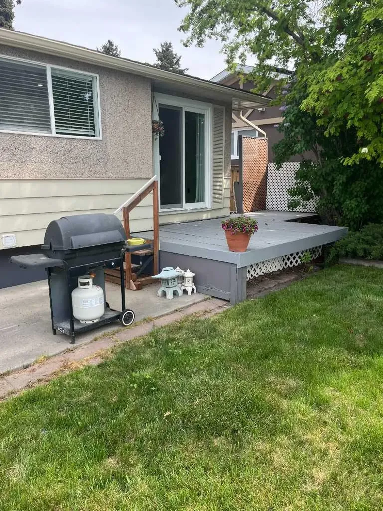 2015 Milne Drive NE Calgary AB T2E 6B7