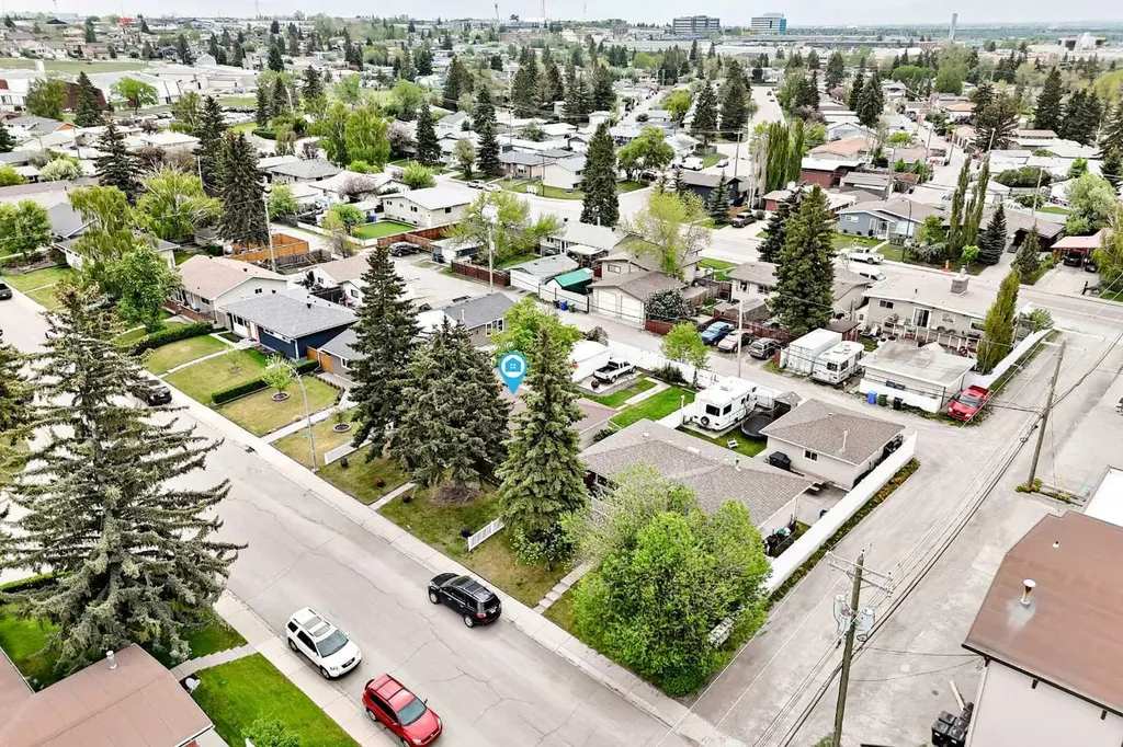 2015 Milne Drive NE Calgary AB T2E 6B7