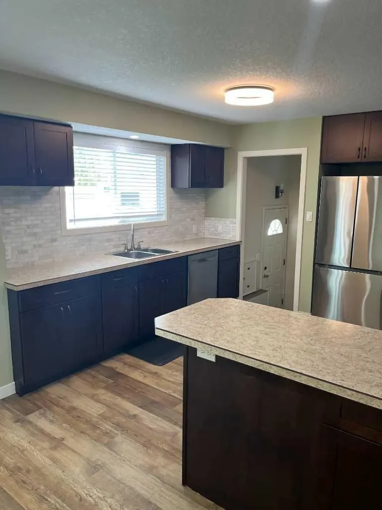 2015 Milne Drive NE Calgary AB T2E 6B7
