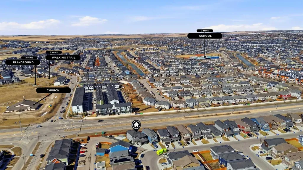 1153 Chinook Gate Bay SW Airdrie AB T4B5J1