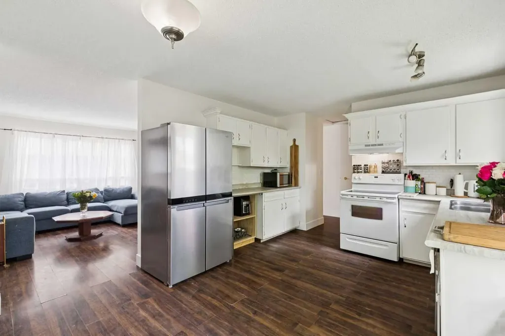 2007 Olympia Drive SE Calgary AB T2C 1H6