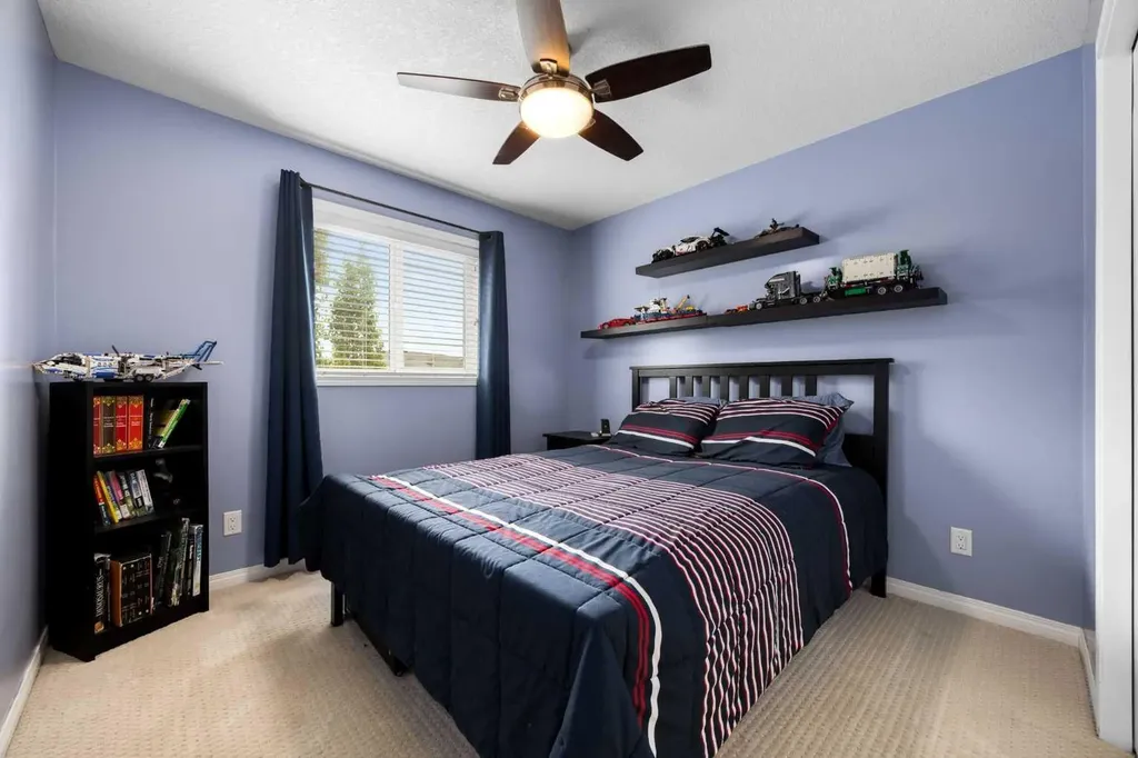 77 Cougar Ridge Cove SW Calgary AB T3H 0S5